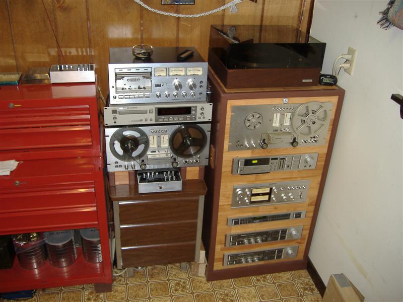 stereo equipment 003 (medium).jpg